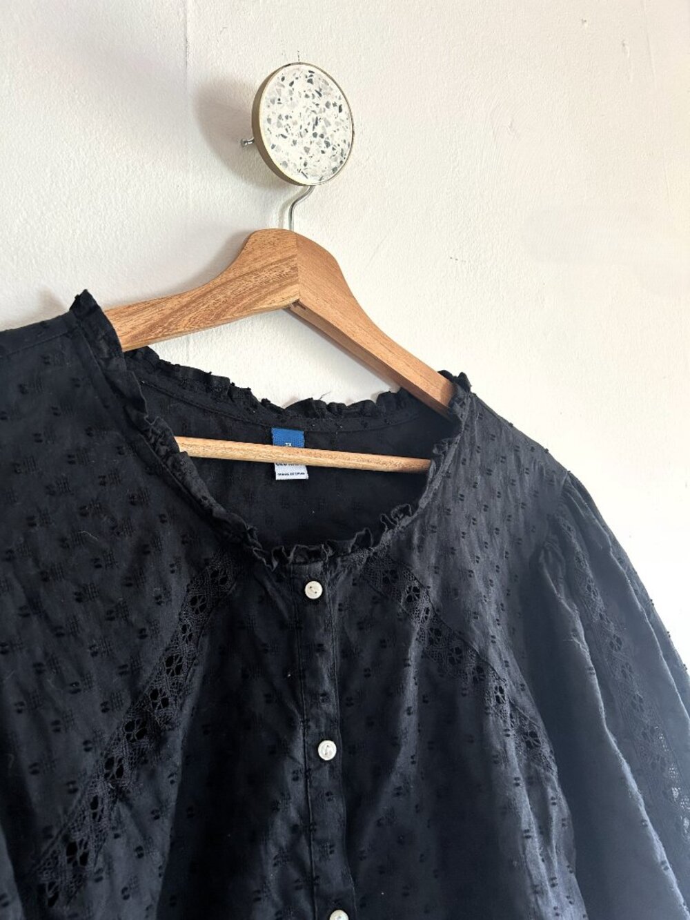 Old Navy Eyelet Puff Sleeve Top, Black, Size 3X Plus